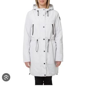 NWOT! Pajar Women's Light Grey/White Rain Jacket